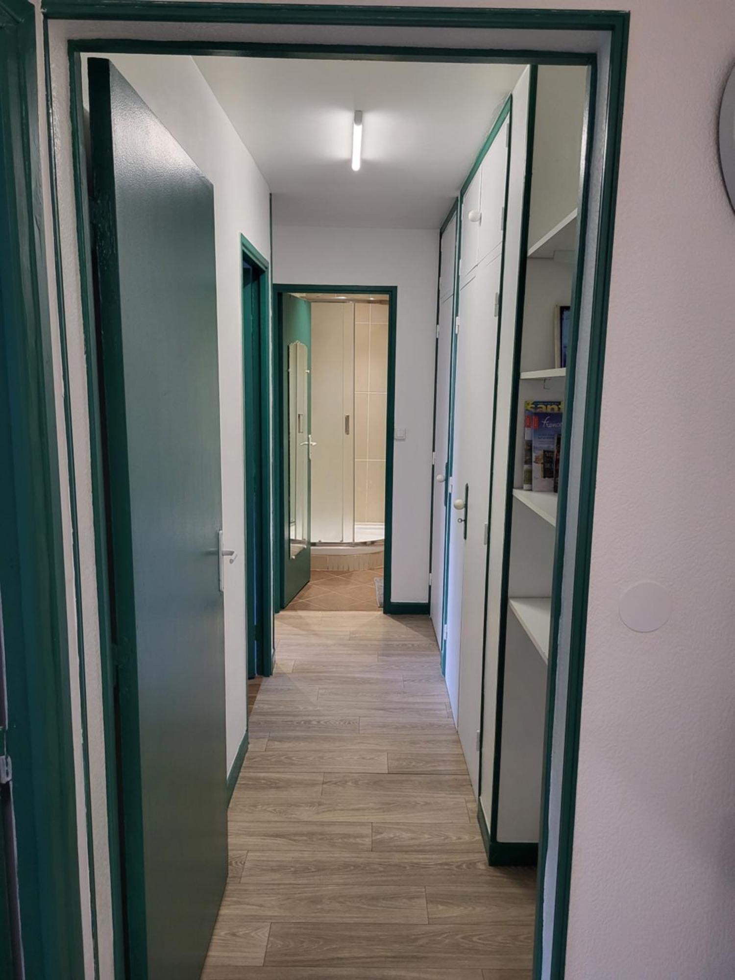 Private Room-3 In Hannana Apartment- 2 Min Walk To Tram 12 Min To Nice Train Station 15 Min To Massena Place Nizza Esterno foto